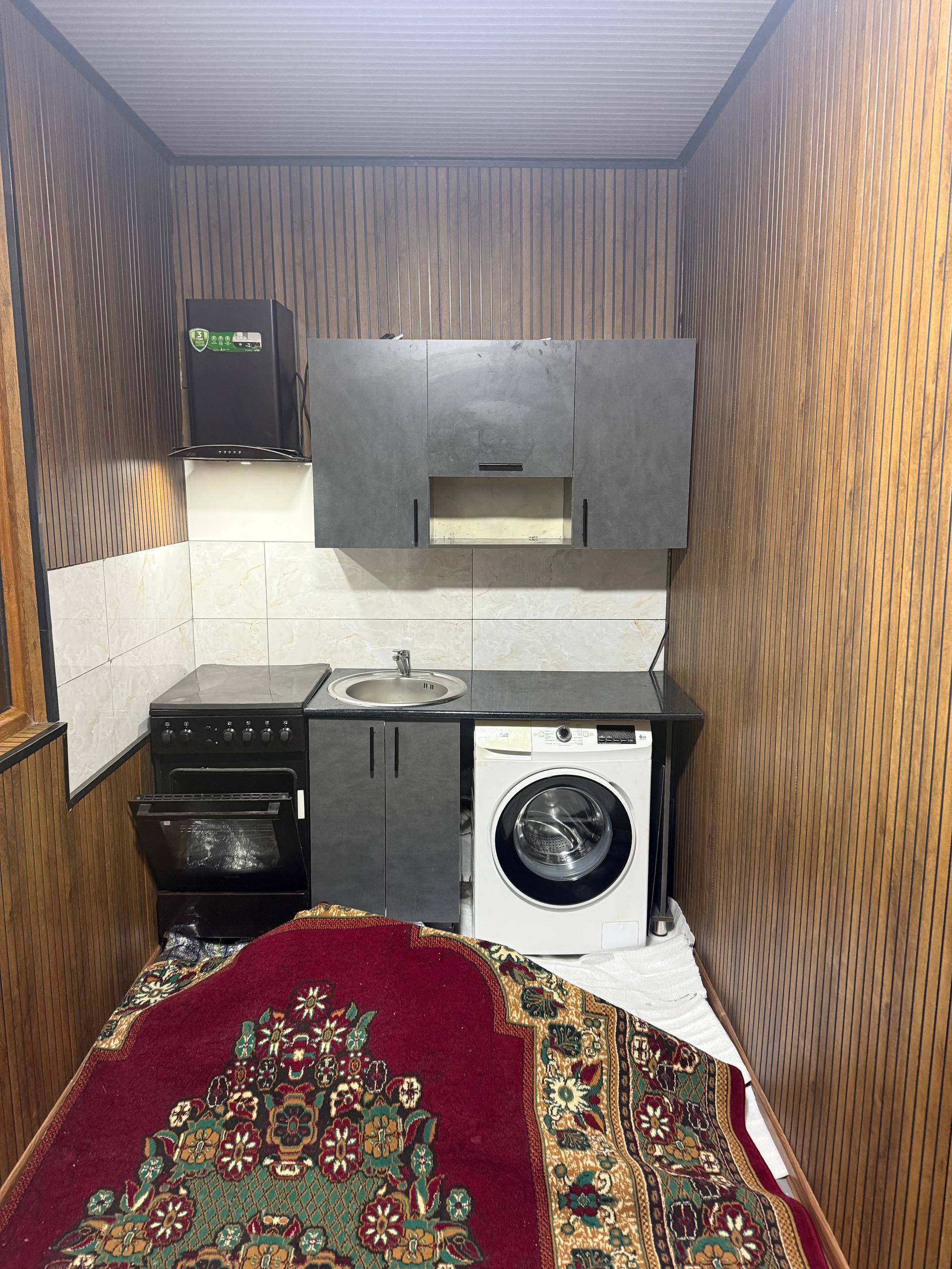 2 xonali kvartira qoraqamishda